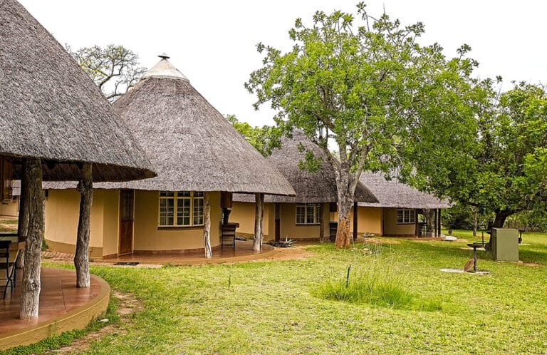 3 Day Private Chalet or Hotel Safari